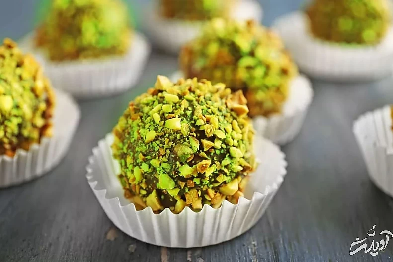 شیرینی پسته ای